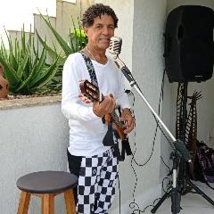 JAI MORENO AXÉ CANTOR SHOW  EM TODOS OS RÍTMOS. SALVADOR, BAHIA BRASIL. https://radiocafashionshow.agoranoar.com.br/news-217-jai-moreno-axE-cantor-show-em-todos-os-rItmos-salvador-bahia-brasil-contato-para-shows-e-eventos-55-71-99299-5174 CONTATO PARA SHOWS E EVENTOS : +55 71 99299-5174